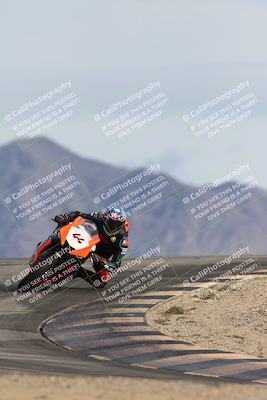 media/Nov-16-2025-Race Pace (Sun) [[8c5fa54630]]/Non Verified Riders (1st 20 Minutes)/6-Turn 12 (2pm)/